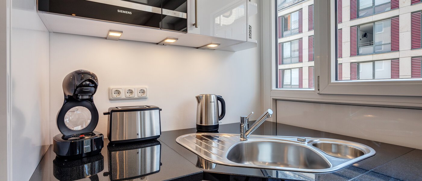 appartamento München Maxvorstadt 03 cucina 11124