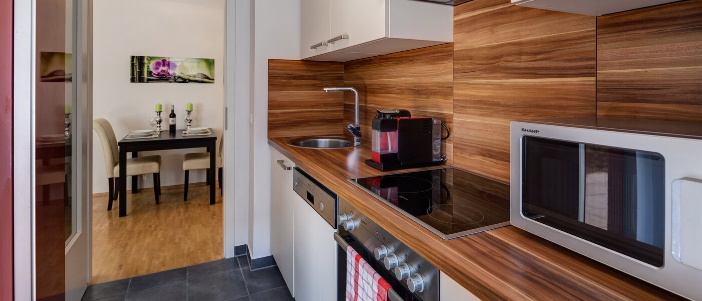 appartamento München Bogenhausen 03 cucina 11173