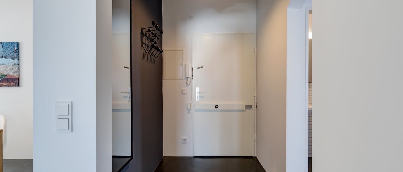 attico con terrazzo München Fasangarten 01 ingresso/corridioio 11218