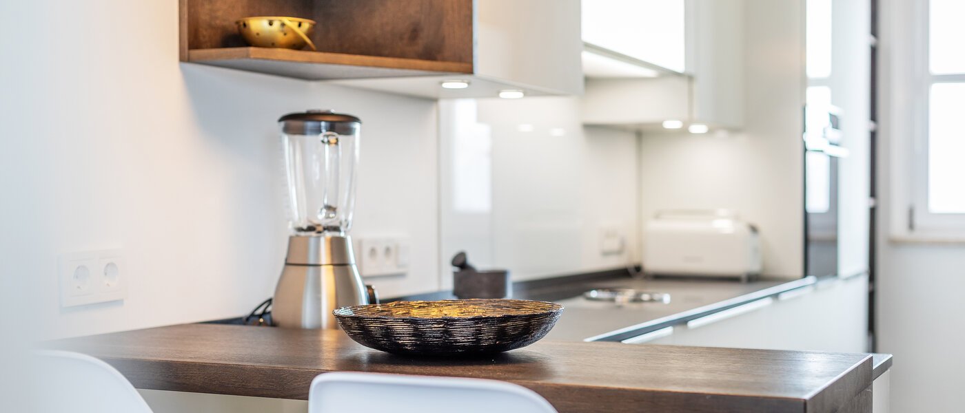 attico con terrazzo München Arabellapark 04 cucina 11226