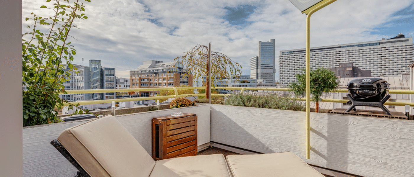 attico con terrazzo München Arabellapark 03 terrazza sul tetto 11226