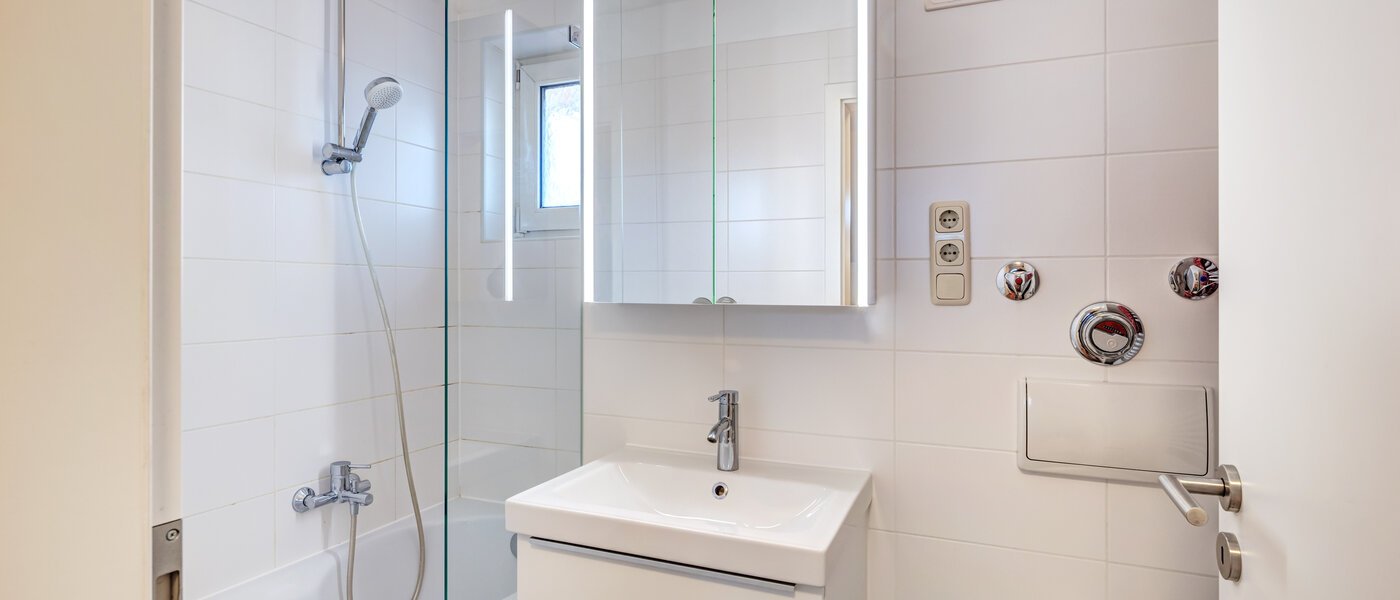 attico con terrazzo München Schwabing-Nord (zw. Leopoldstraße & Englischen Garten) 01 bagno 11235