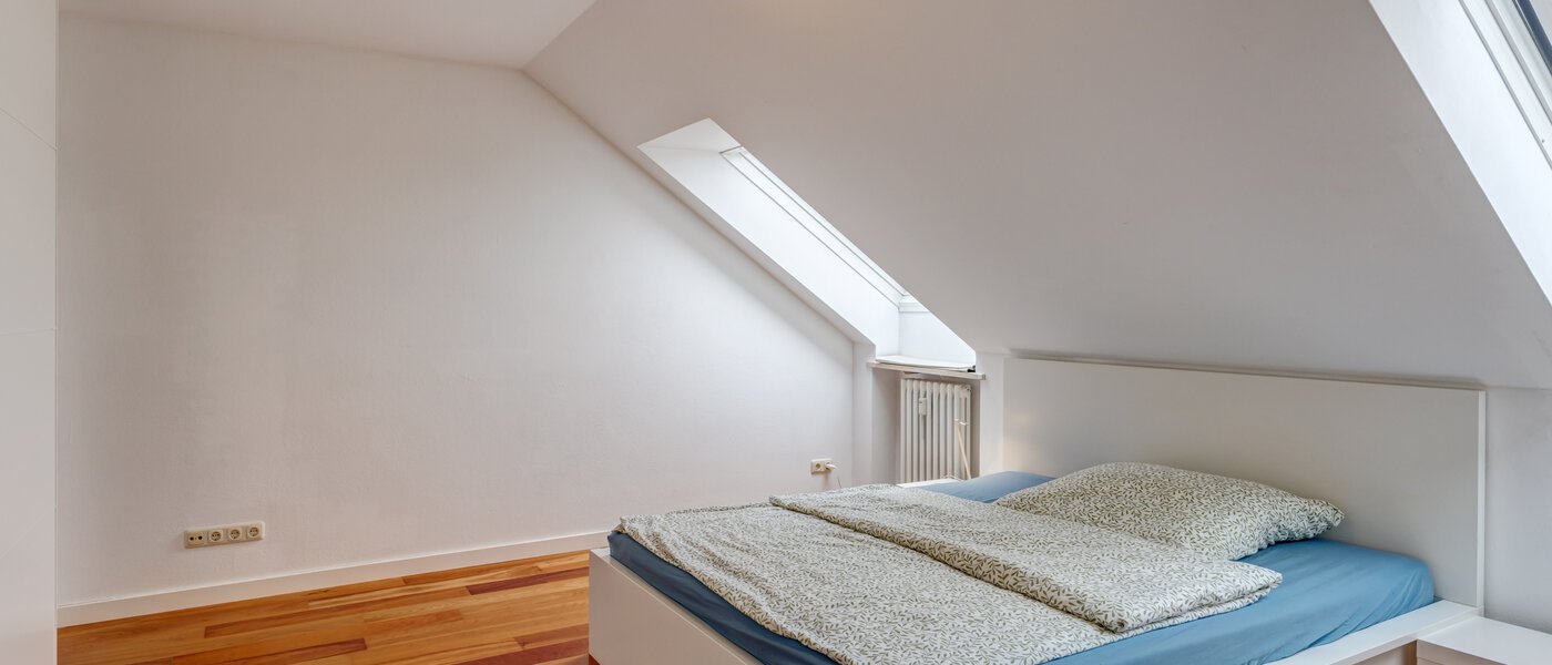 attico con terrazzo München Schwabing-Nord (zw. Leopoldstraße & Englischen Garten) 04 camera da letto 11235