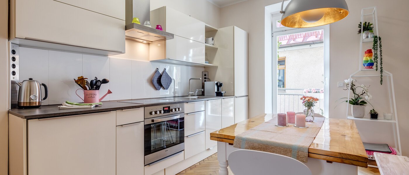 appartamento München Glockenbachviertel 01 cucina 11255
