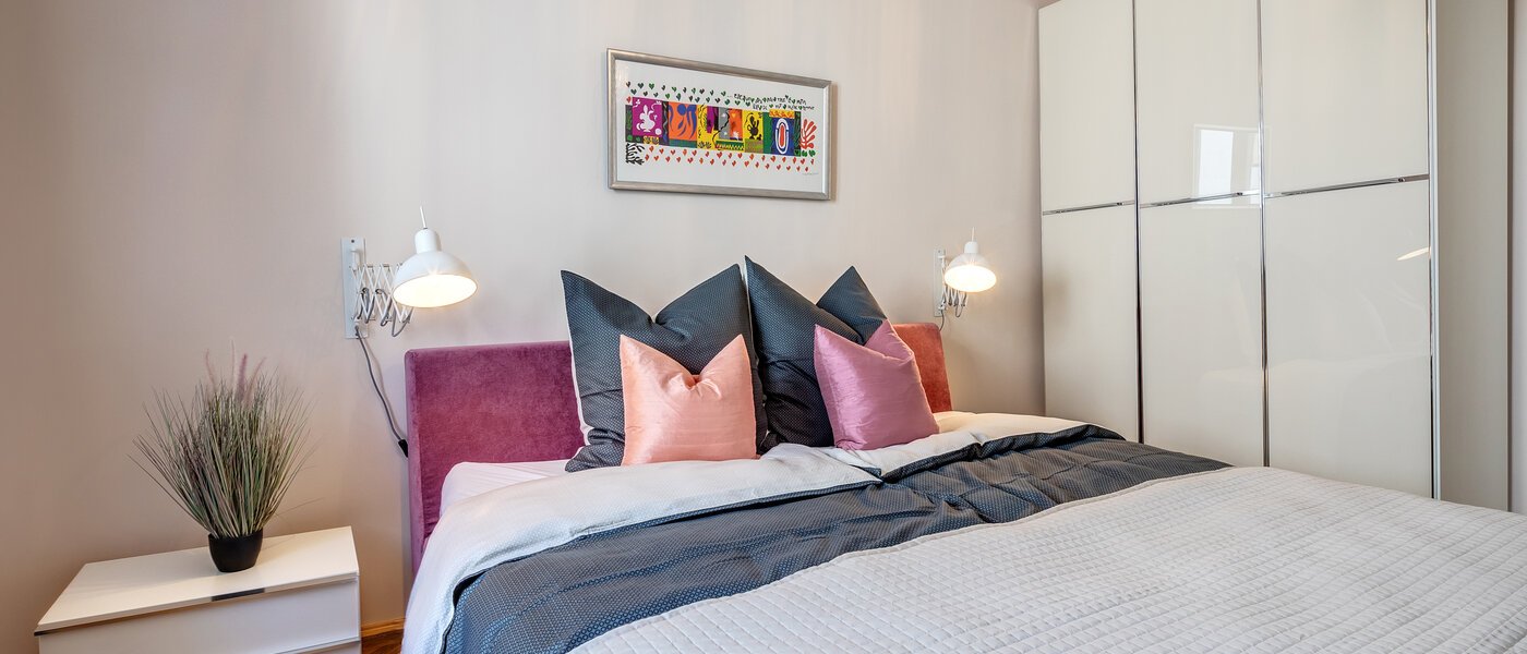 appartamento München Glockenbachviertel 04 camera da letto 11255