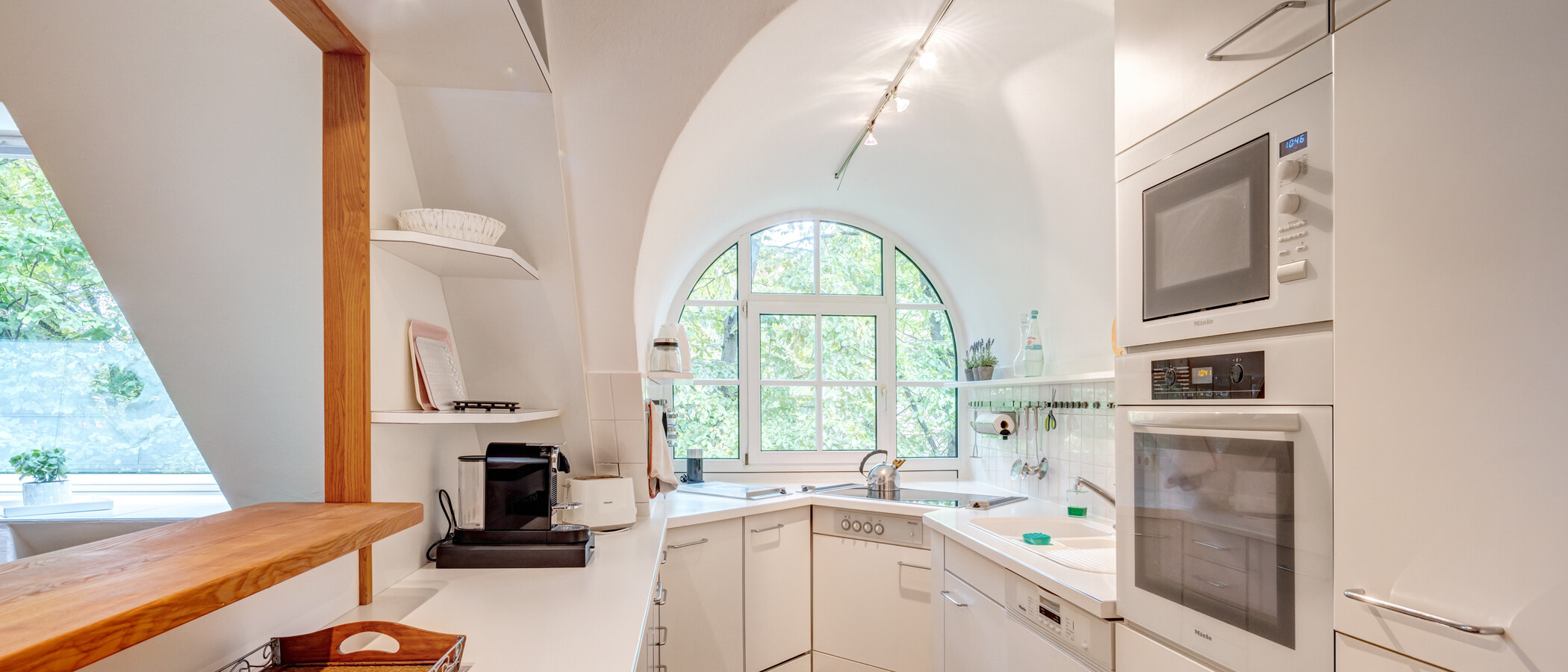 attico con terrazzo München Menterschwaige 01 cucina 11267