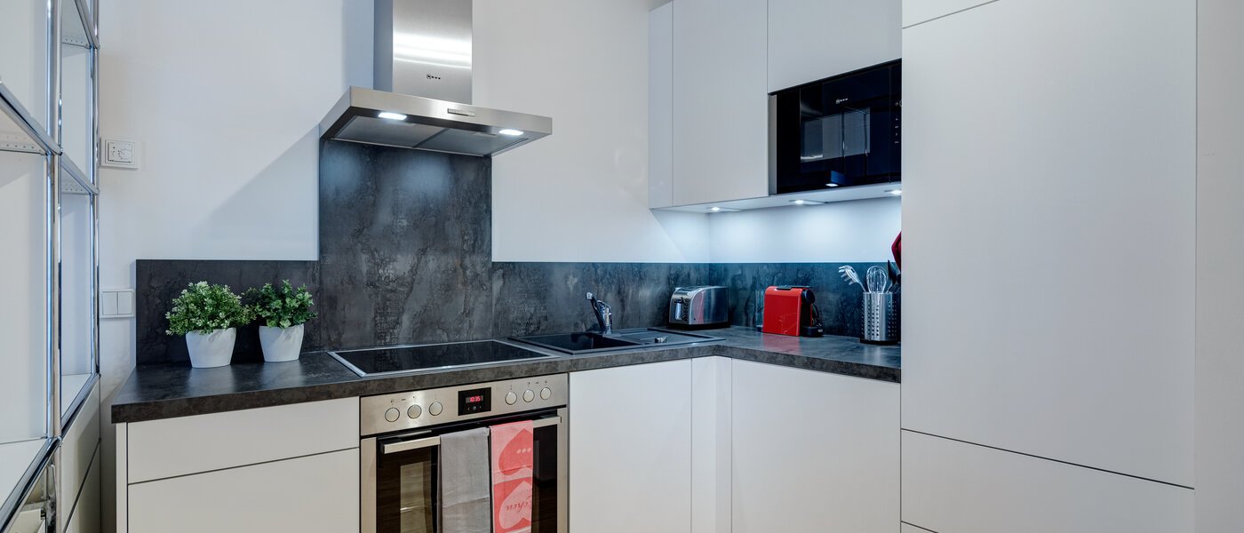 appartamento München Bogenhausen 01 cucina 11300