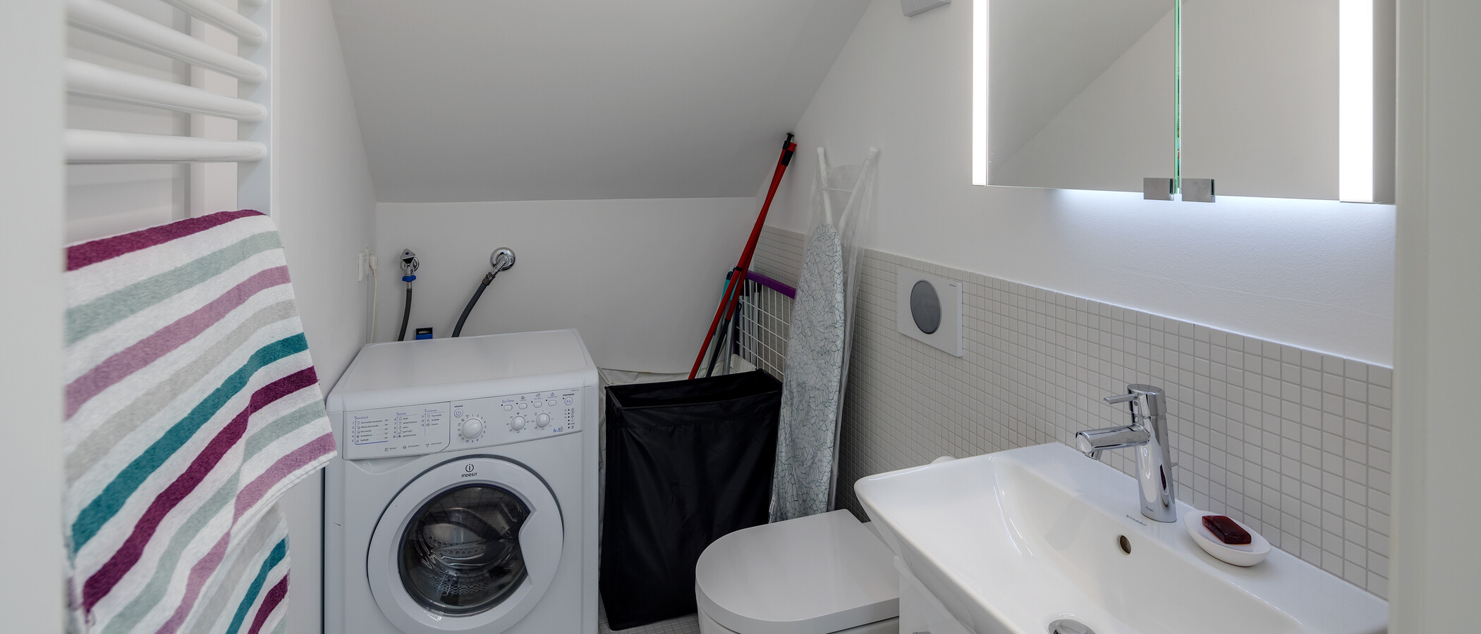 attico con terrazzo München Schwabing-West (rund um den Bonner Platz) 01 toilette separata 11304