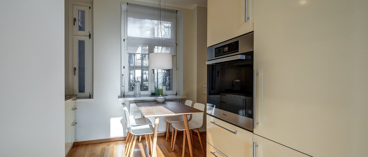appartamento München Glockenbachviertel 03 cucina 11395