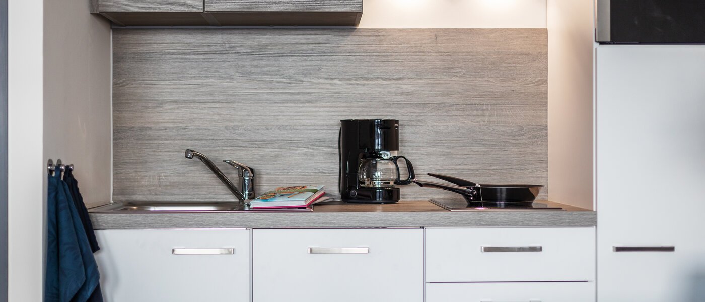 appartamento München Arabellapark 02 cucina 11422