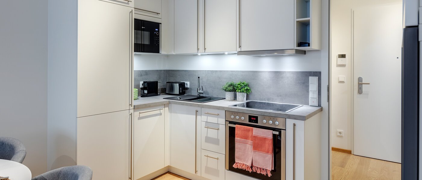 appartamento München Bogenhausen 01 cucina 11481