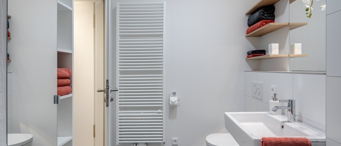 appartamento München Bogenhausen 03 bagno 11481