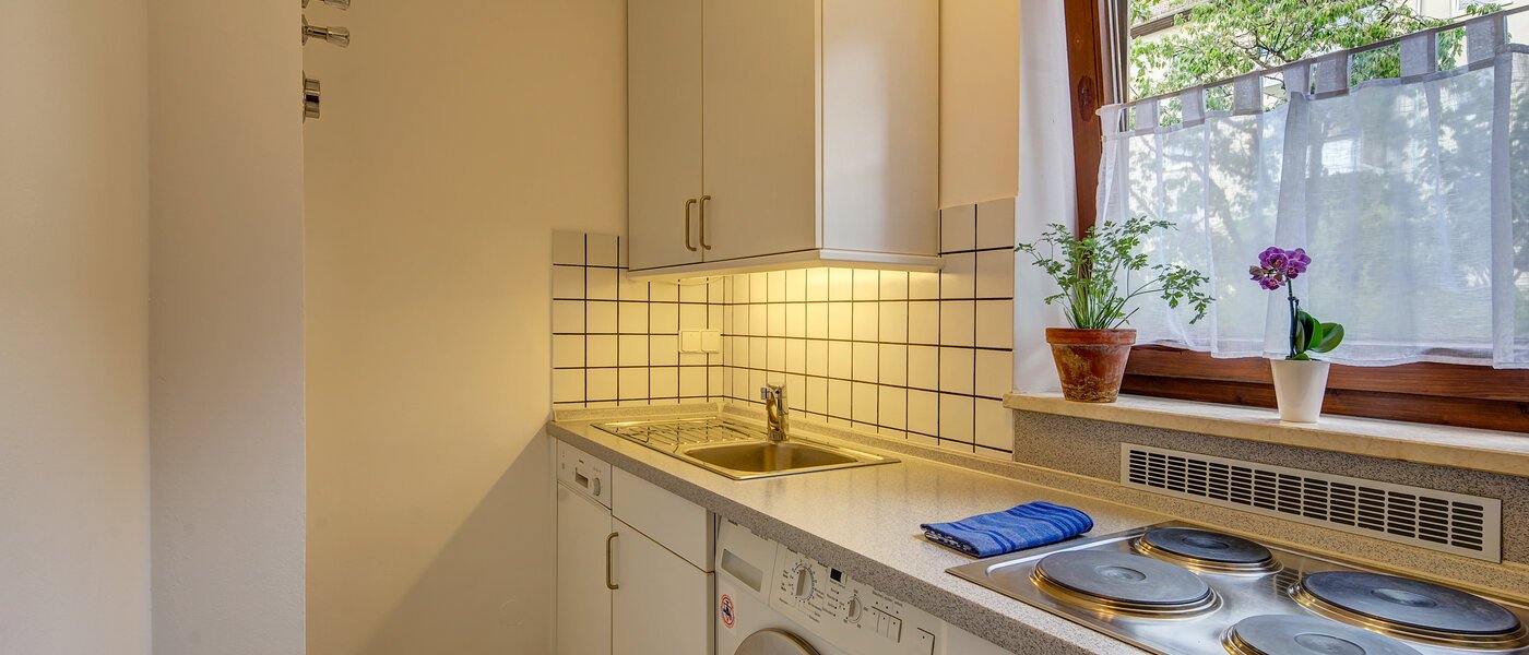 appartamento München Harlaching 01 cucina 1155