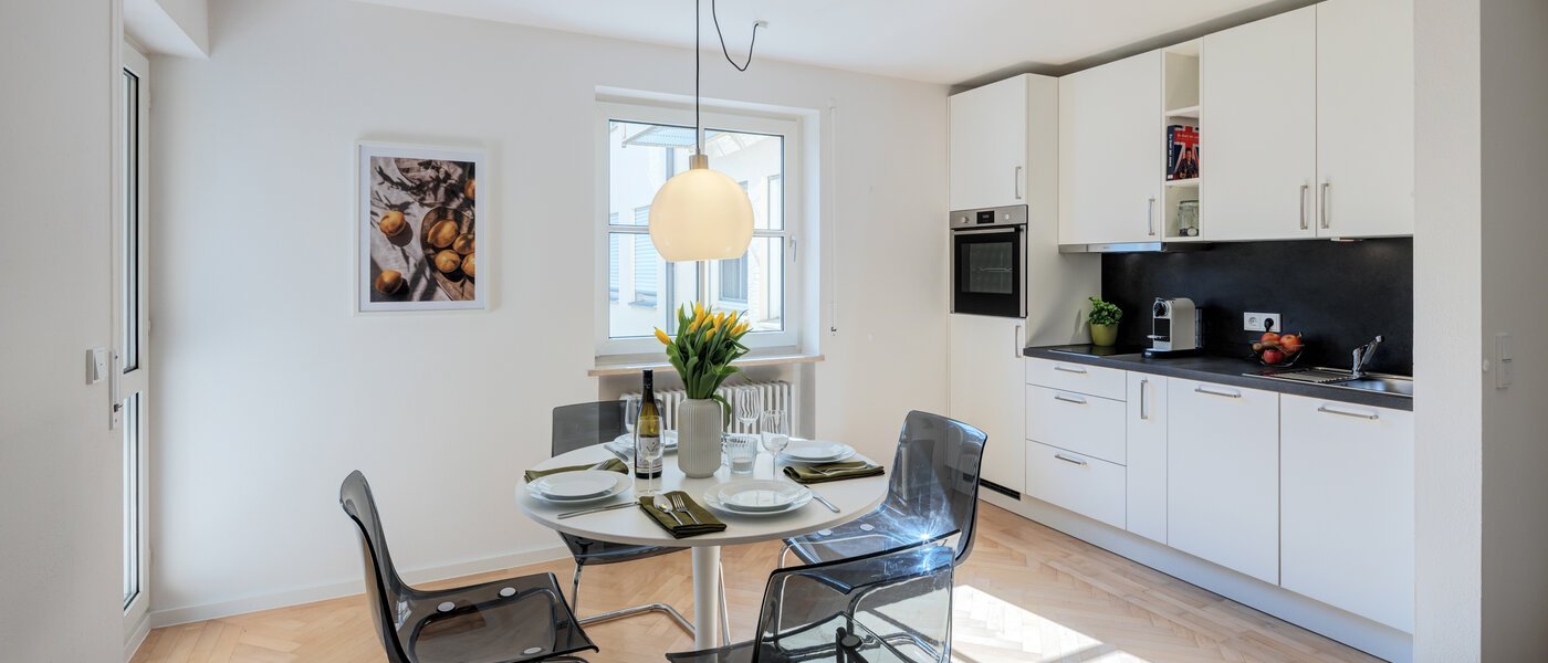 appartamento München Schwabing-Nord (zw. Leopoldstraße & Englischen Garten) 02 cucina 11551