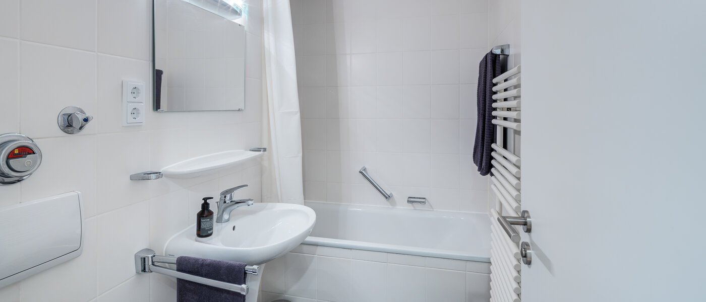appartamento München Schwabing-Nord (zw. Leopoldstraße & Englischen Garten) 01 bagno 11551