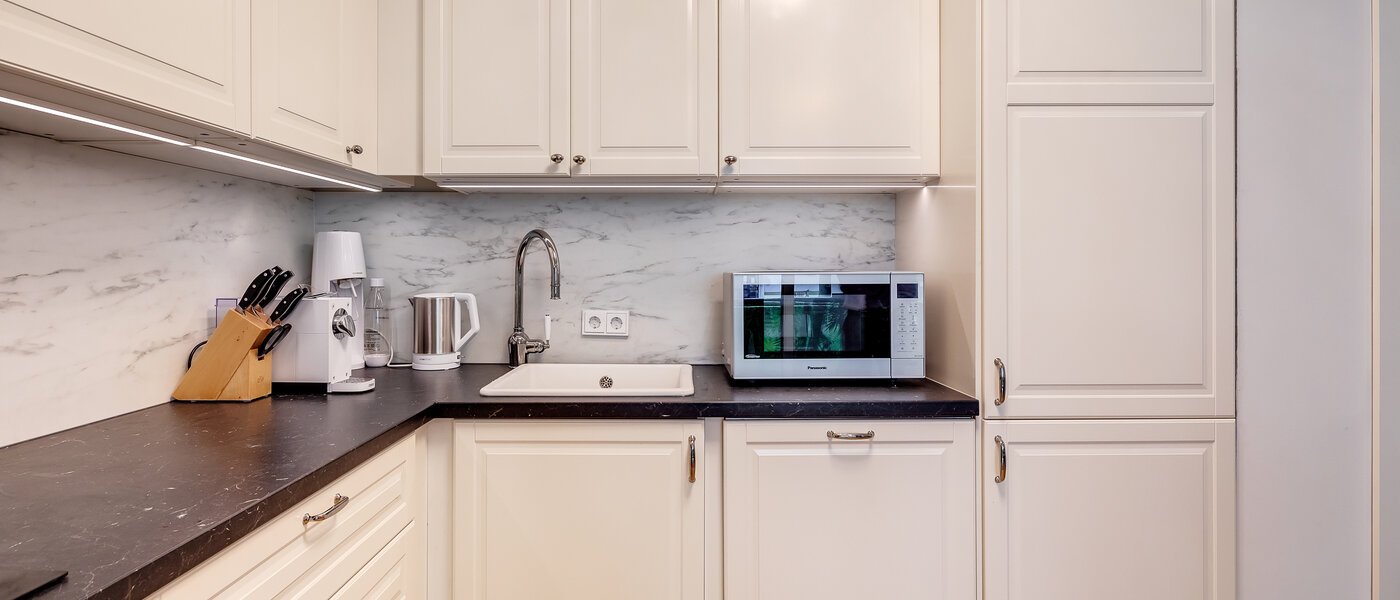 appartamento München Bogenhausen 03 cucina 11684