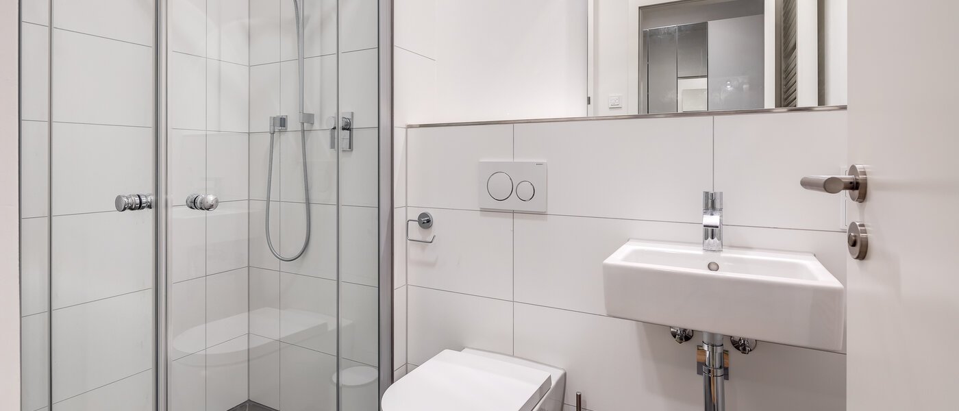 appartamento München Bogenhausen 01 2° bagno 11684
