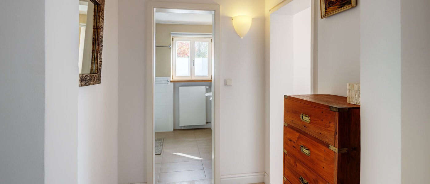 appartamento con giardino Feldafing 04 ingresso/corridioio 11698