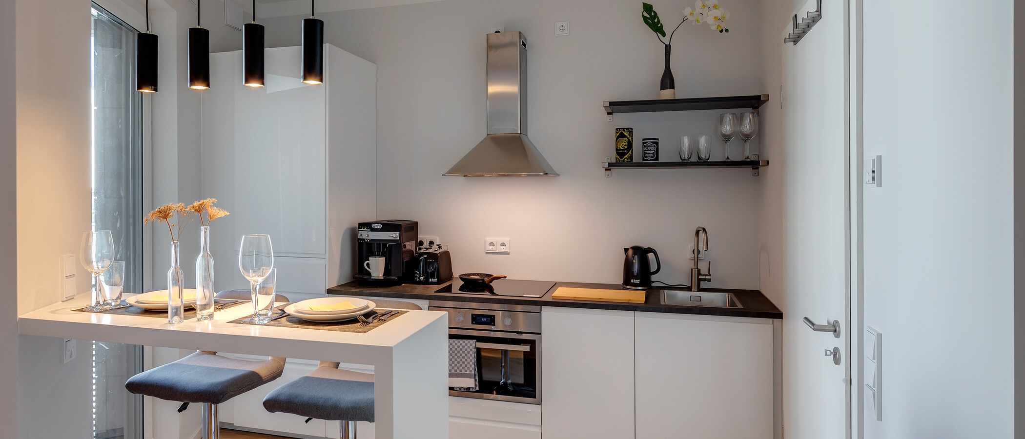 appartamento München Neuhausen 01 cucina 11831