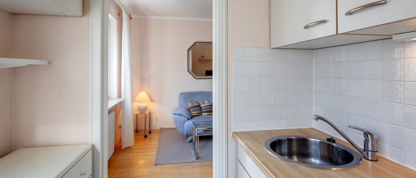 appartamento München Schwabing-West (rund um den Hohenzollernplatz) 04 cucina 1187