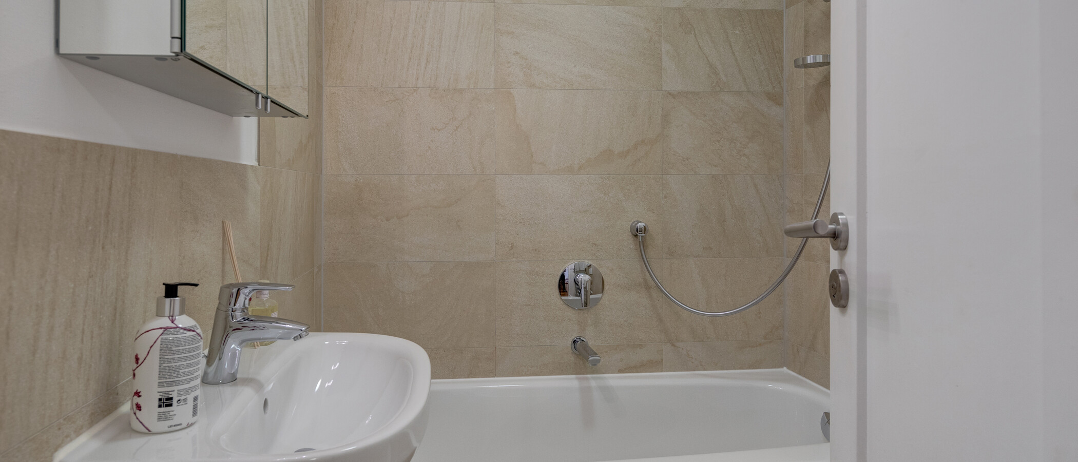 appartamento München Schwabing (links der Leopoldstraße) 01 bagno 11895
