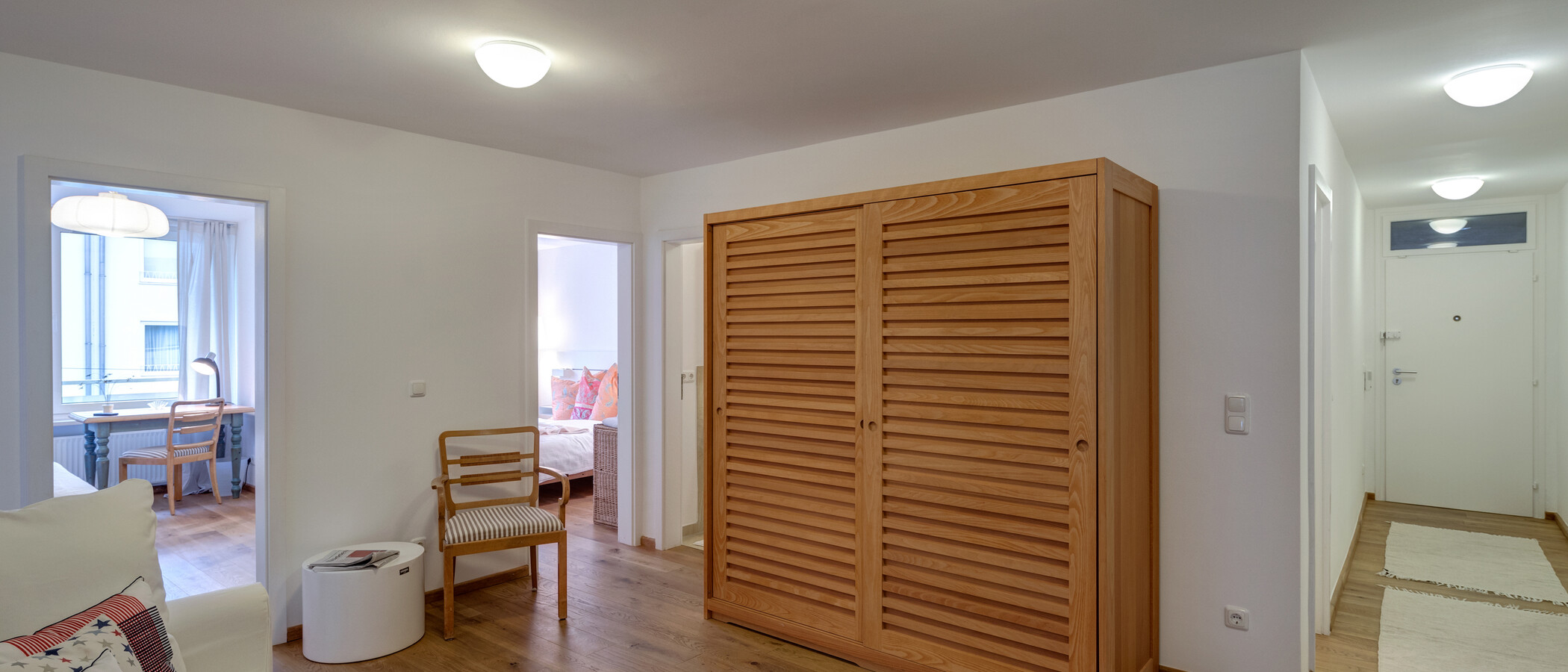 appartamento München Schwabing (links der Leopoldstraße) 03 ingresso/corridioio 11895