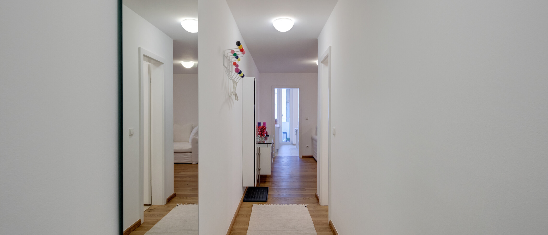 appartamento München Schwabing (links der Leopoldstraße) 04 ingresso/corridioio 11895