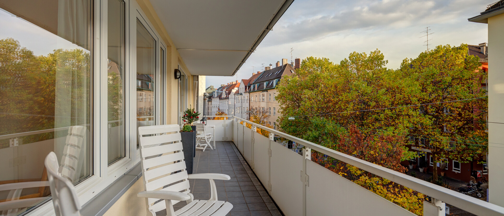 appartamento München Schwabing (links der Leopoldstraße) 02 balcone 11895