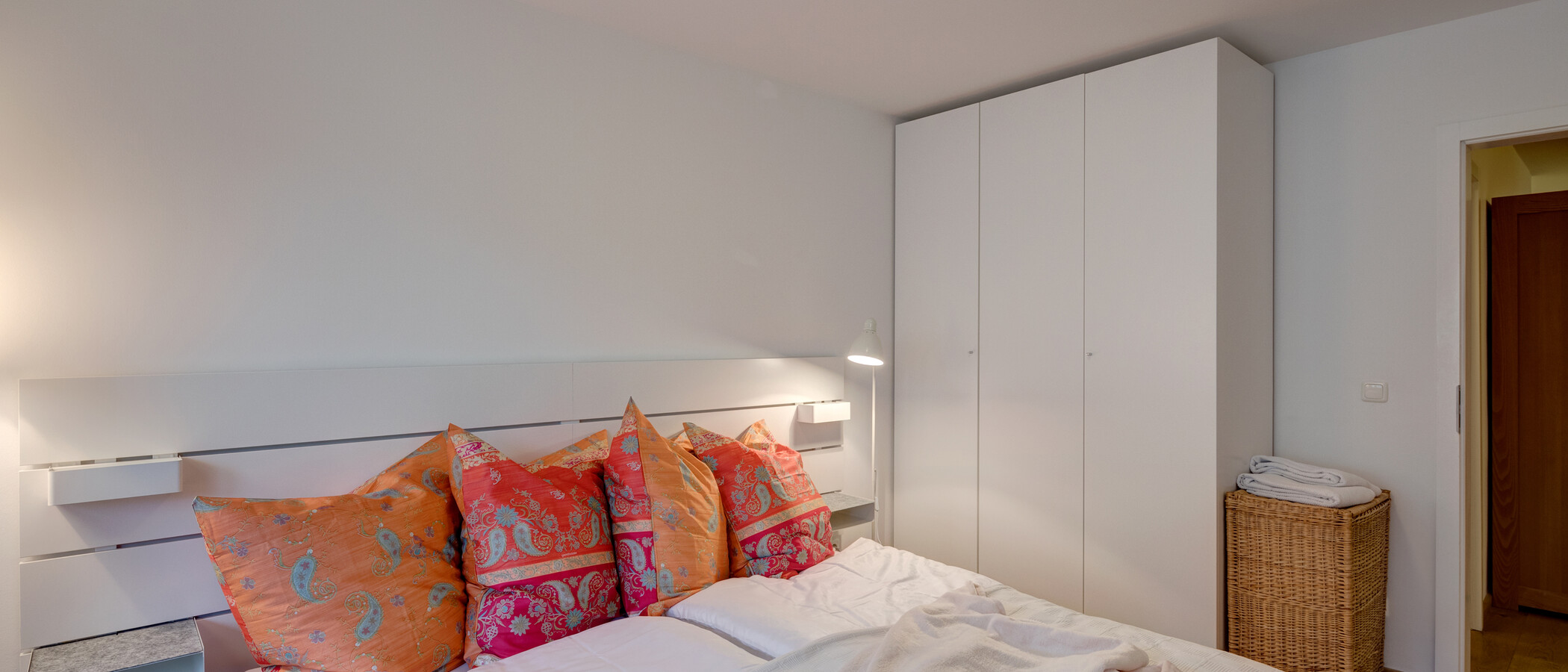 appartamento München Schwabing (links der Leopoldstraße) 04 camera da letto 11895