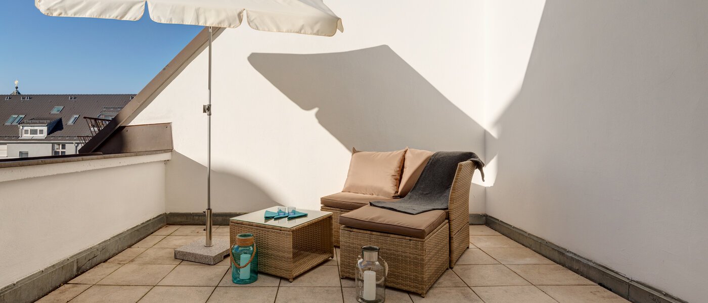 attico München Obergiesing 01 terrazza sul tetto 11915