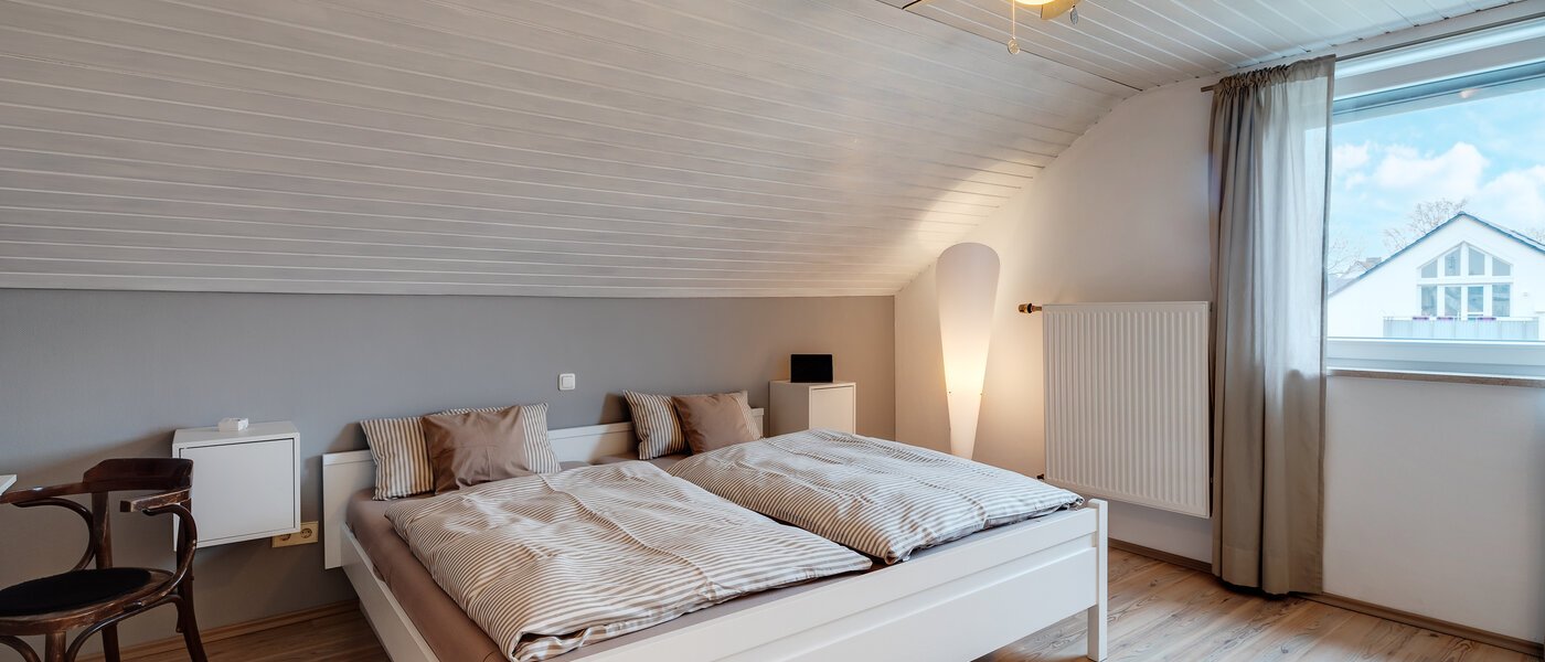 attico München Lerchenau 02 camera da letto 11948