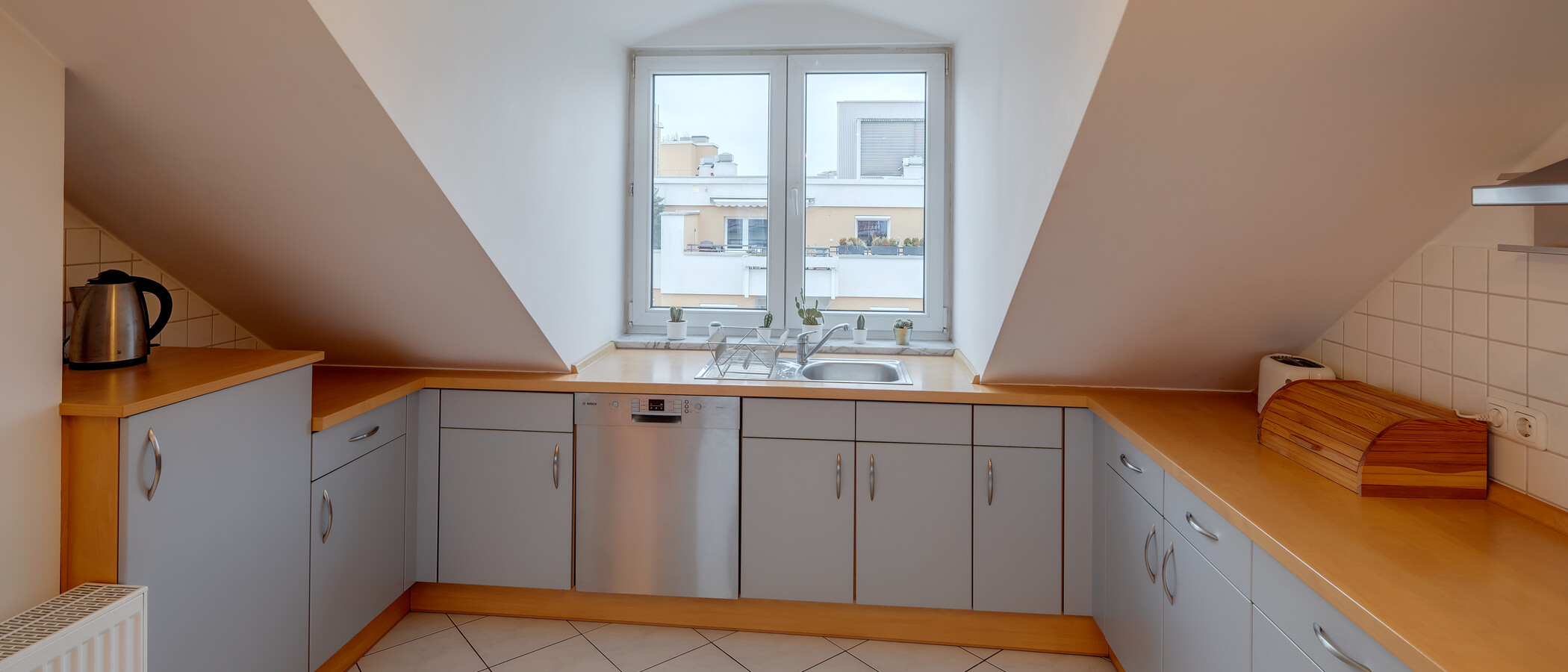 appartamento München Milbertshofen 04 cucina 11984