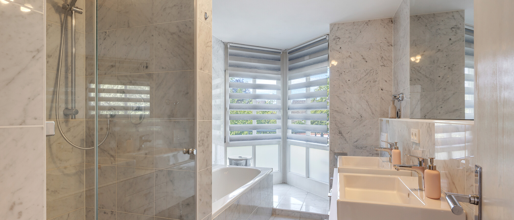 appartamento con galleria Pullach im Isartal 01 bagno 12007