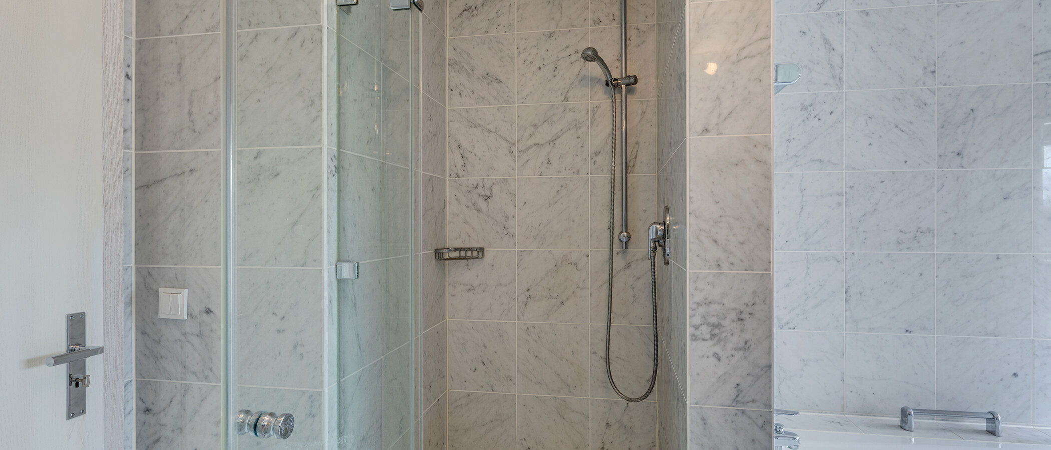 appartamento con galleria Pullach im Isartal 03 bagno 12007