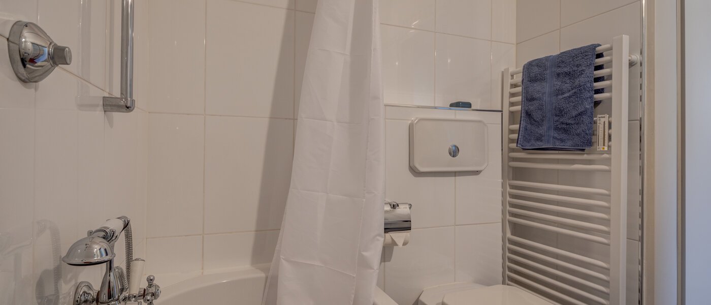 attico München Oberföhring 04 bagno 1205