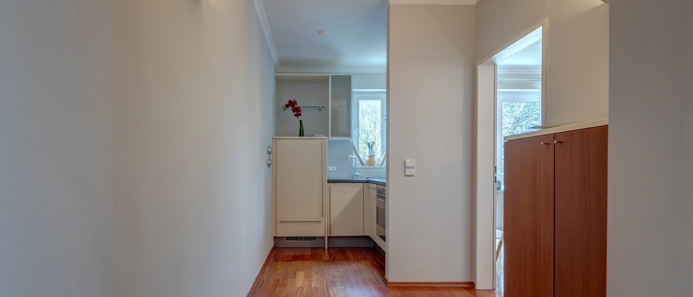 attico München Oberföhring 02 ingresso/corridioio 1205