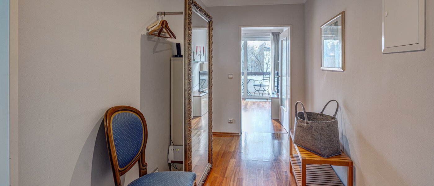 attico München Oberföhring 02 ingresso/corridioio 1206