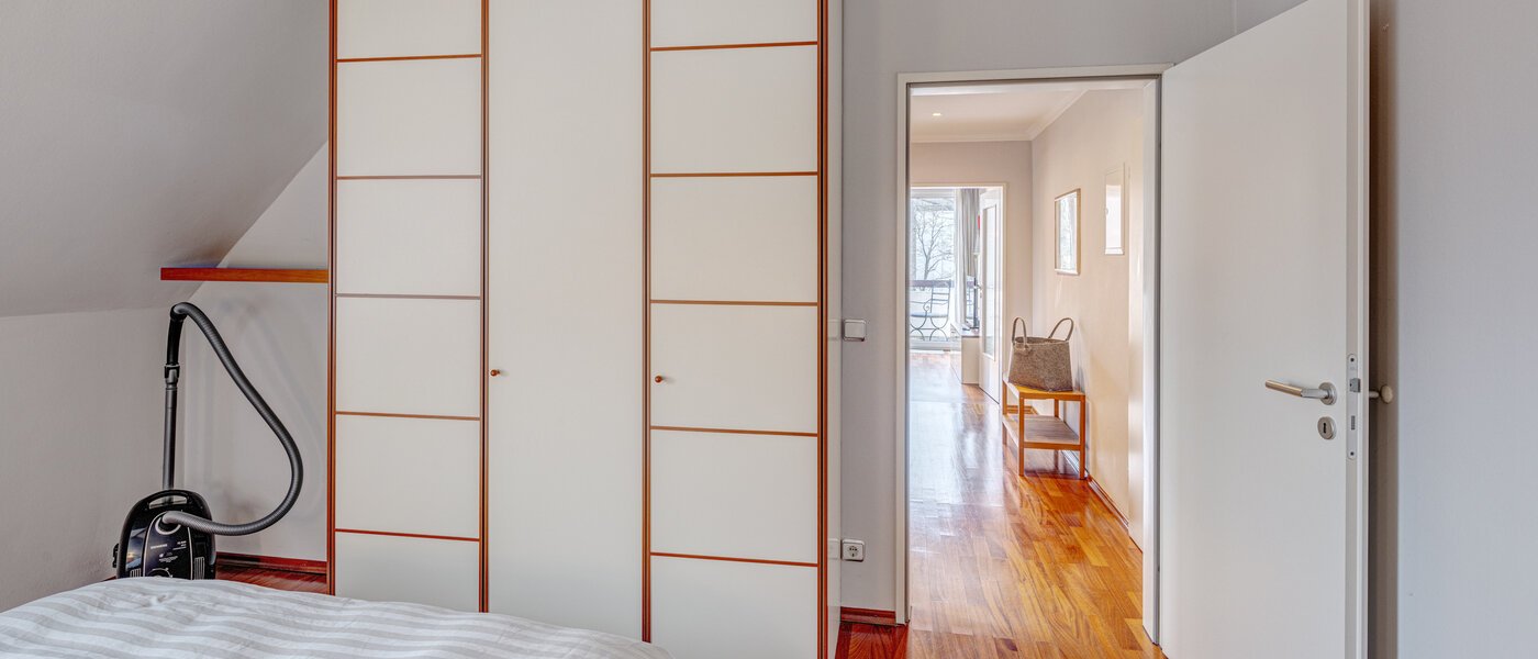 attico München Oberföhring 03 camera da letto 1206