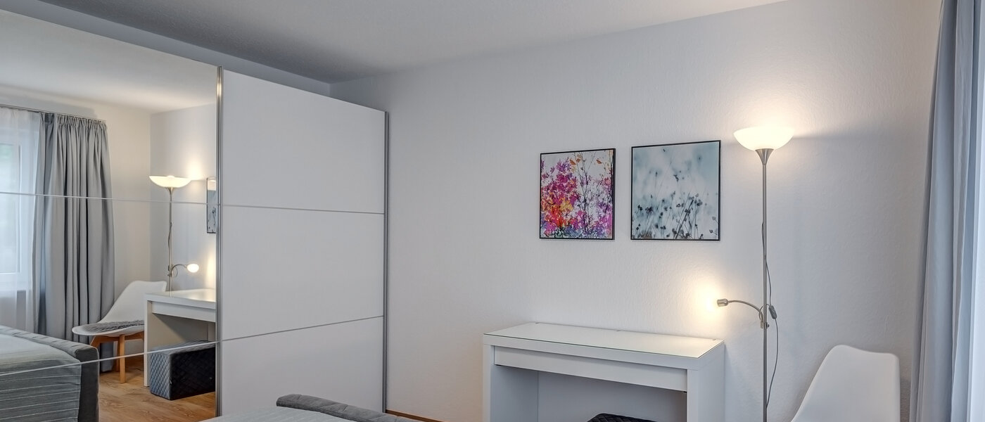 appartamento München Neuhausen 04 1° camera da letto 12163