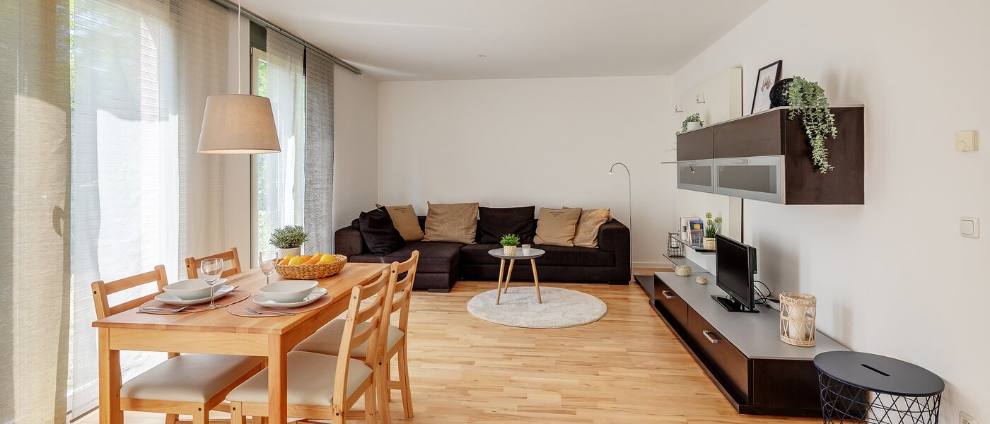 appartamento con giardino München Messestadt Riem 01 zona living 12287