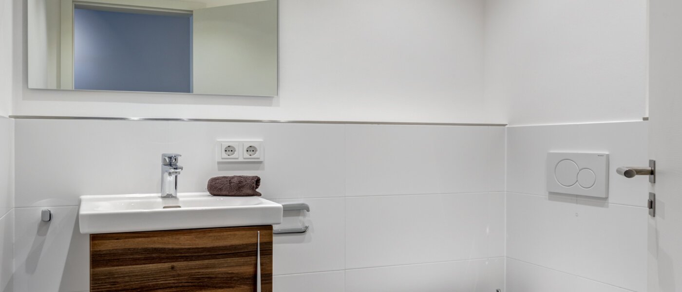 appartamento München Pasing 01 toilette per gli ospiti 12344