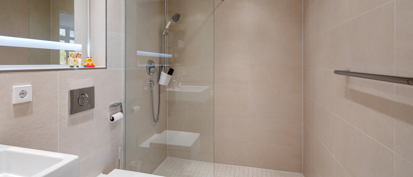 appartamento München Bogenhausen 02 bagno 12389