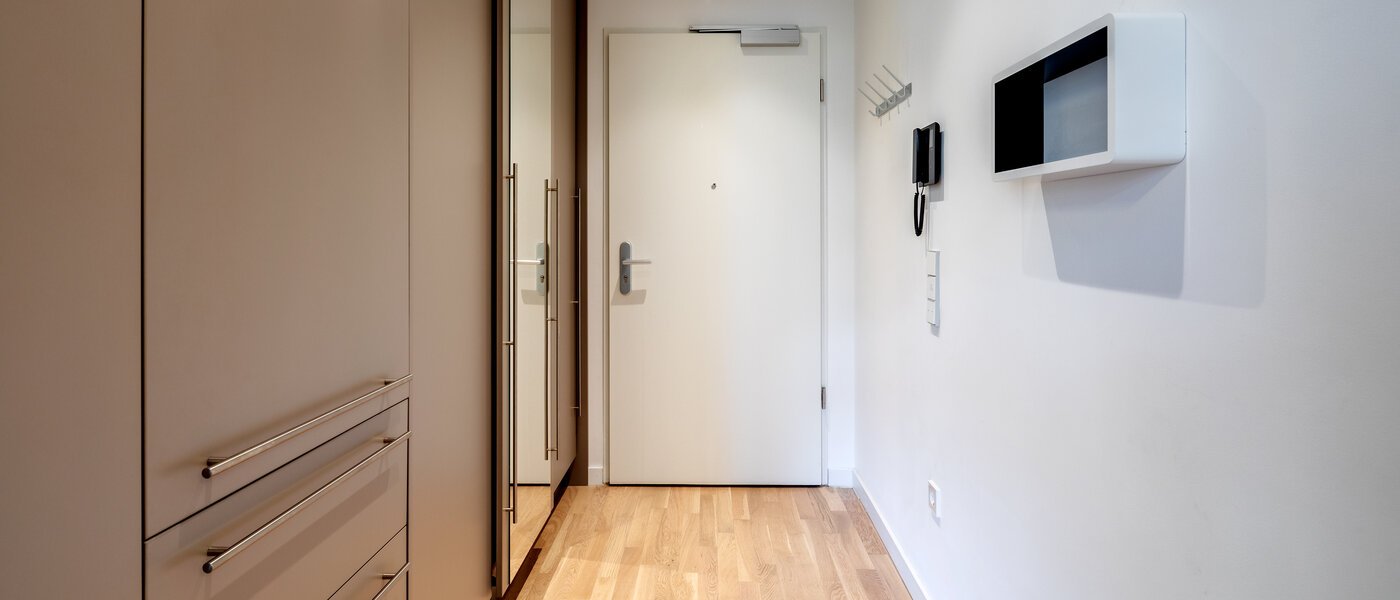 appartamento München Bogenhausen 02 ingresso/corridioio 12389