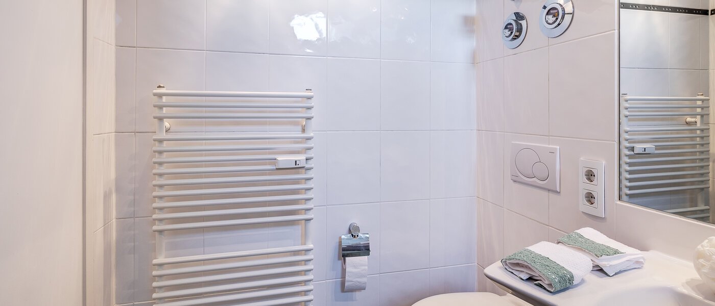 appartamento München Schwabing-Nord (zw. Leopoldstraße & Englischen Garten) 03 bagno 12434