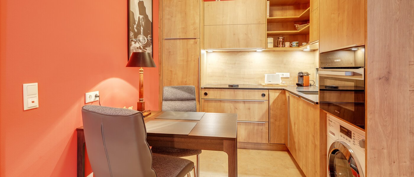 appartamento München Maxvorstadt 01 cucina 12472