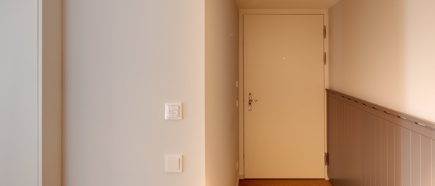 maisonnette con galleria München Herzogpark 02 ingresso/corridioio 12522