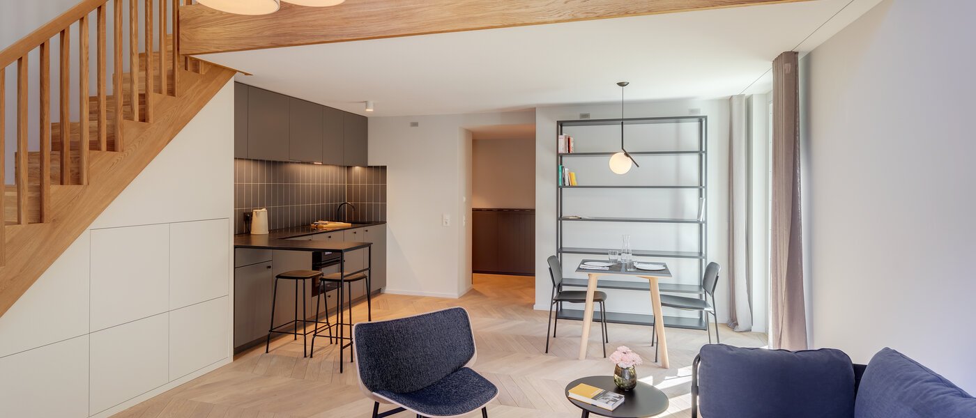 maisonnette con galleria München Herzogpark 04 zona living 12522