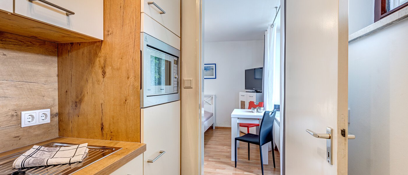 appartamento München Obermenzing 03 cucina 12573