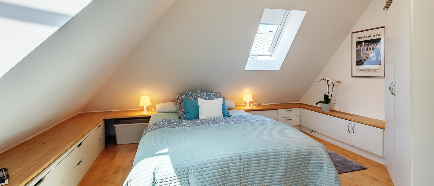 attico con terrazzo München Maxvorstadt 01 camera da letto 12588