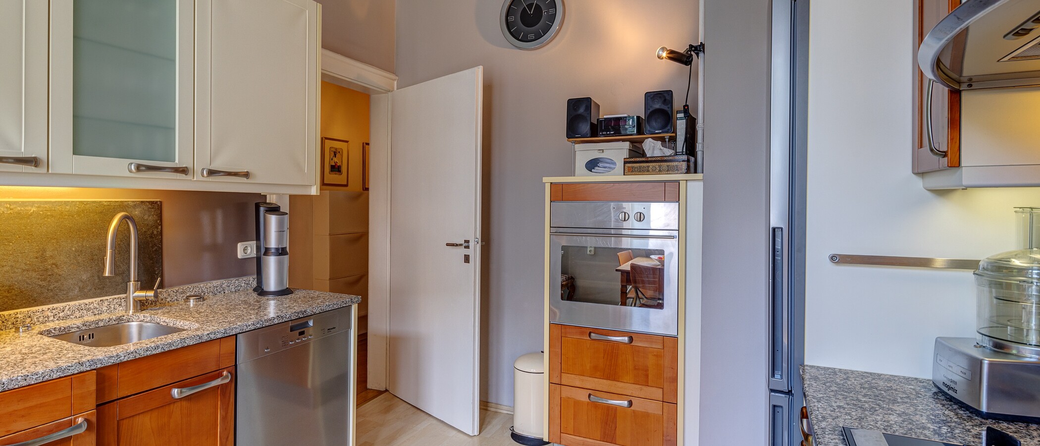 appartamento München Schwabing 03 cucina 12591